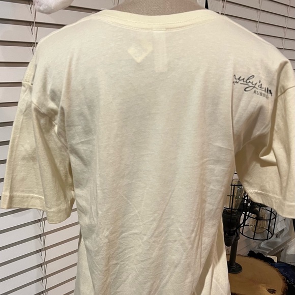 Vintage Truck Holiday Christmas T-shirt - Picture 3 of 7